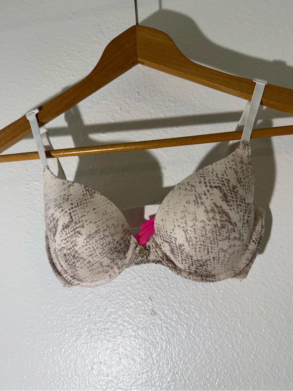 Everyday Printed T-Shirt Bra in Beige Snake Print